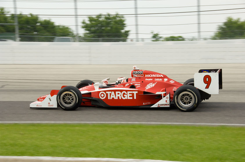 Scott-Dixon-2011-1