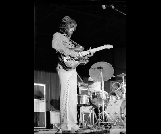 Clarence-White-The-Byrds-1972-3