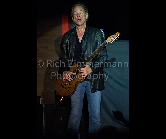 Lindsey Buckingham 2007 232007 06 3023 of 29