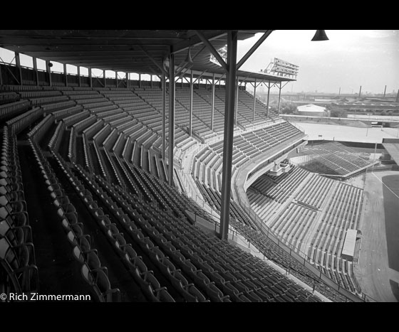 Milwaukee County Stadium (MW-21, P327424) - Stadium Postcards