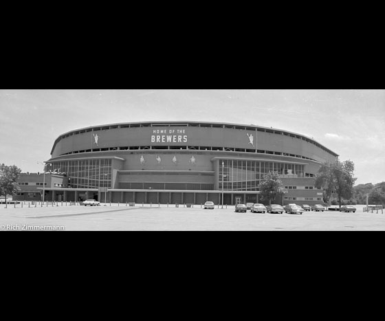 3,118 County Stadium Milwaukee Stock Photos, High-Res Pictures