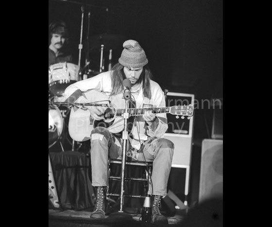 Neil Young 1 5 1973 132018 11 1413 of 36