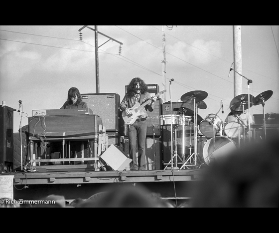 REO Speedwagon 9 4 1972 Oshkosh 222014 05 3022 of 55