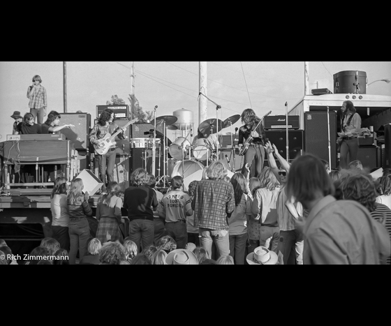REO Speedwagon 9 4 1972 Oshkosh 322014 05 3032 of 55