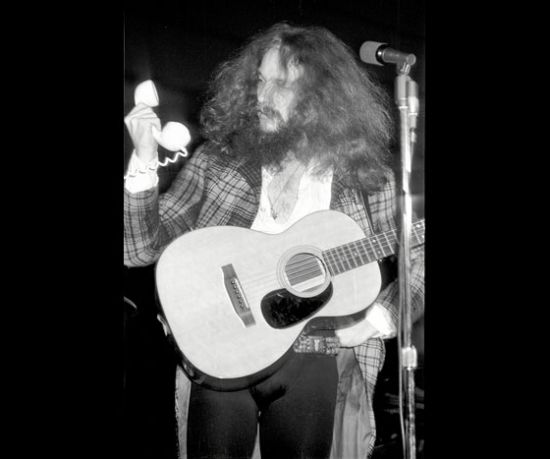 Ian Anderson of Jethro Tull answering the phone!