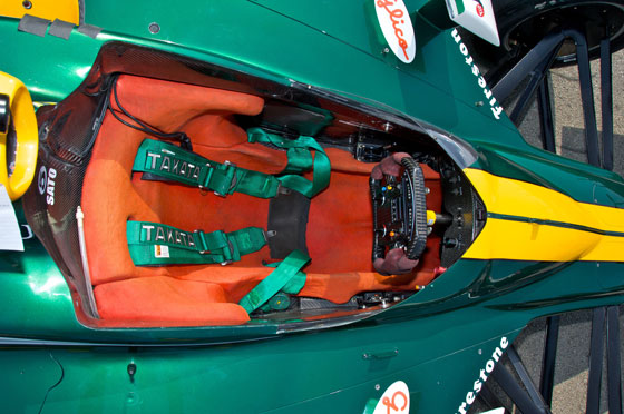 2011-sato-cockpit-2011-o