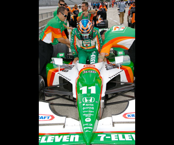 tony-kanaan-2007-irl0311-20